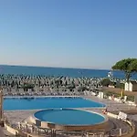 Apartment Panfilo Con Piscina Fronte Mare *